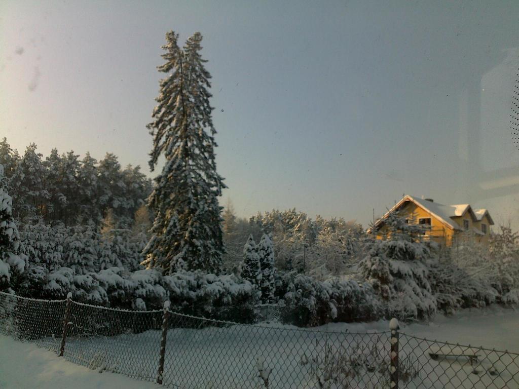 Gosciniec Nad Stawem Villa Szczytno  Kültér fotó