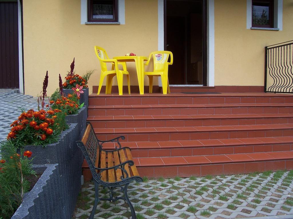 Gosciniec Nad Stawem Villa Szczytno  Kültér fotó